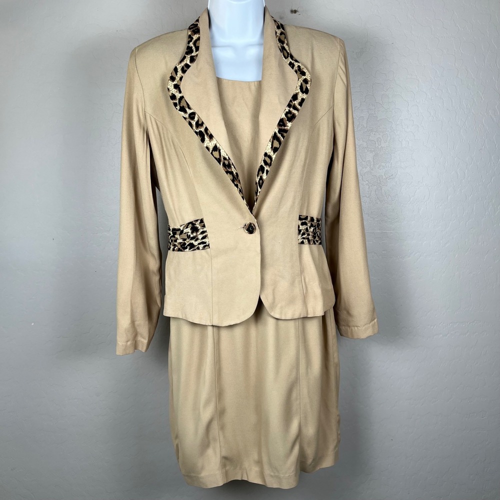 VTG R.J. & Co Women's Tan Dress‎ Suit Set Leopard Trim Size 10P USA *FLAWS*